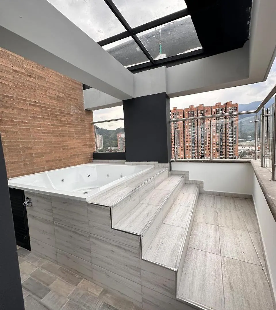 Aluna Apto/ Wellness And Enjoy Sabaneta 0*,  Colombia